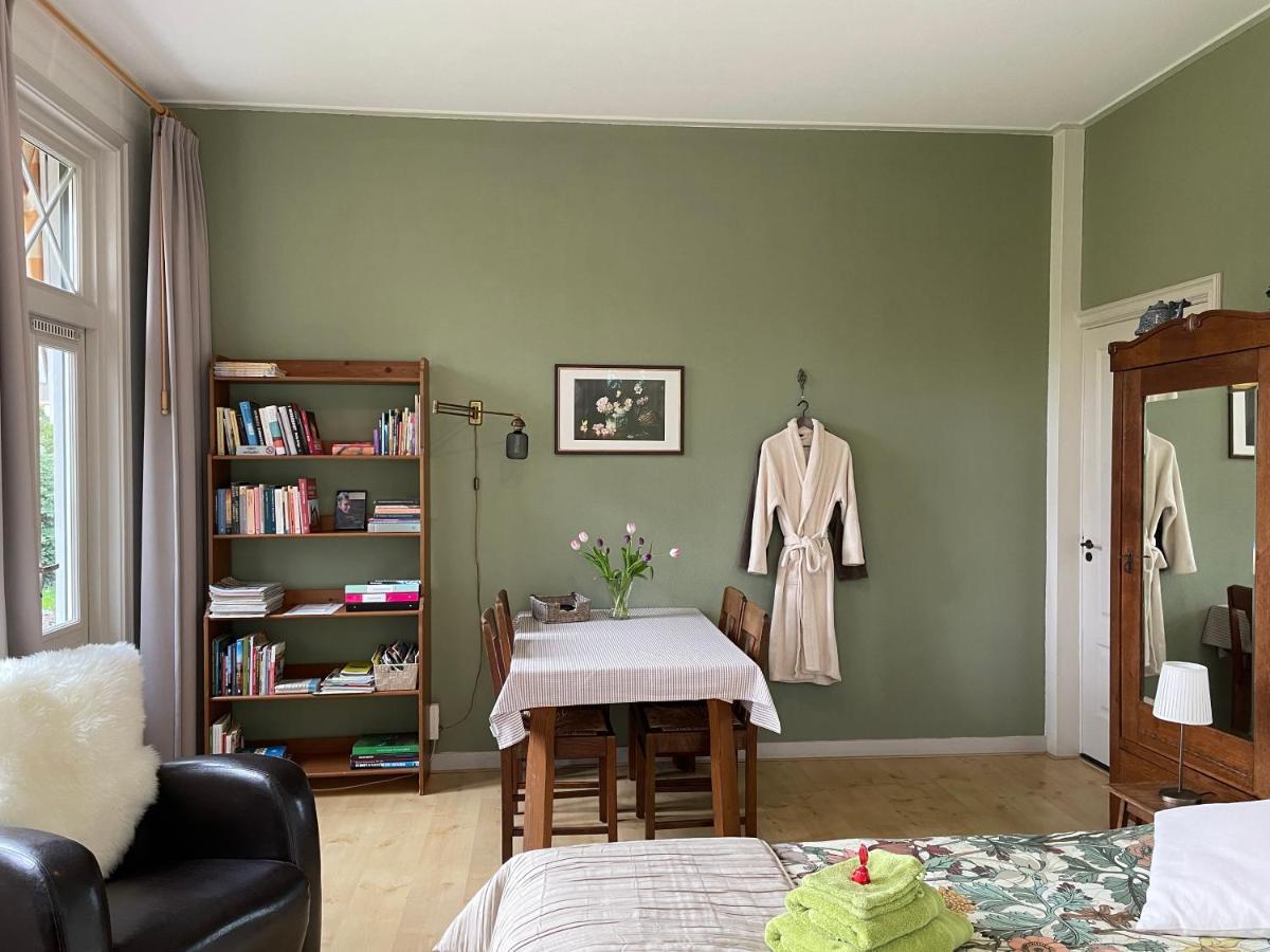 B&B De Zulthe Roden Exterior photo